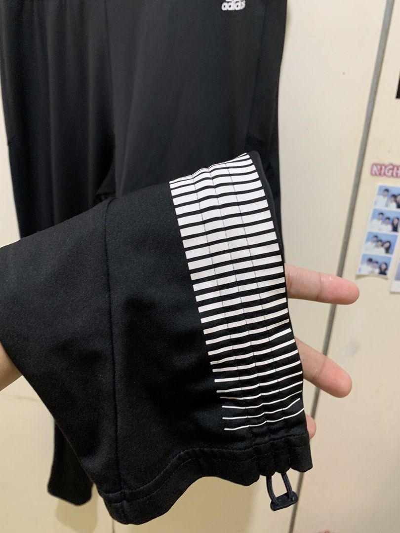 Adidas (Category: Jeans) located in Calamba. Submitted by wear_haus (Listing ID 1457984369, Image 3). Description: L-2XL.