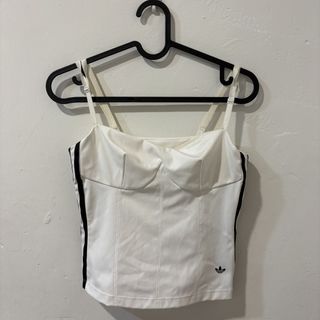 由 binbin1111 (刊登 ID 1457985000，圖片 1) 提交，位於 的 (類別：)，說明：。