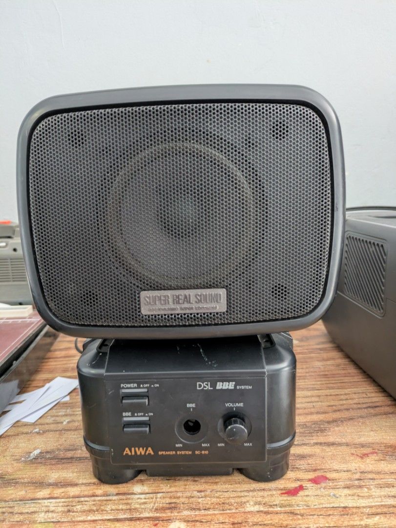 AIWA SC-B10 vintage powered Speaker System (Category: Soundbars, Speakers & Amplifiers) located in Angeles City. Submitted by renzyboypalaboy (Listing ID 1457906275, Image 2). Description: - AIWA SC-B10 Speaker System 110v missing lang yung knub para sa bbe adjustment pwede naman hugutin yung volume knob para maikot yun no biggie - Features DSL BBE - Made in Japan - Shows minor scuffs and scratches from normal use - Tested and confirmed working n