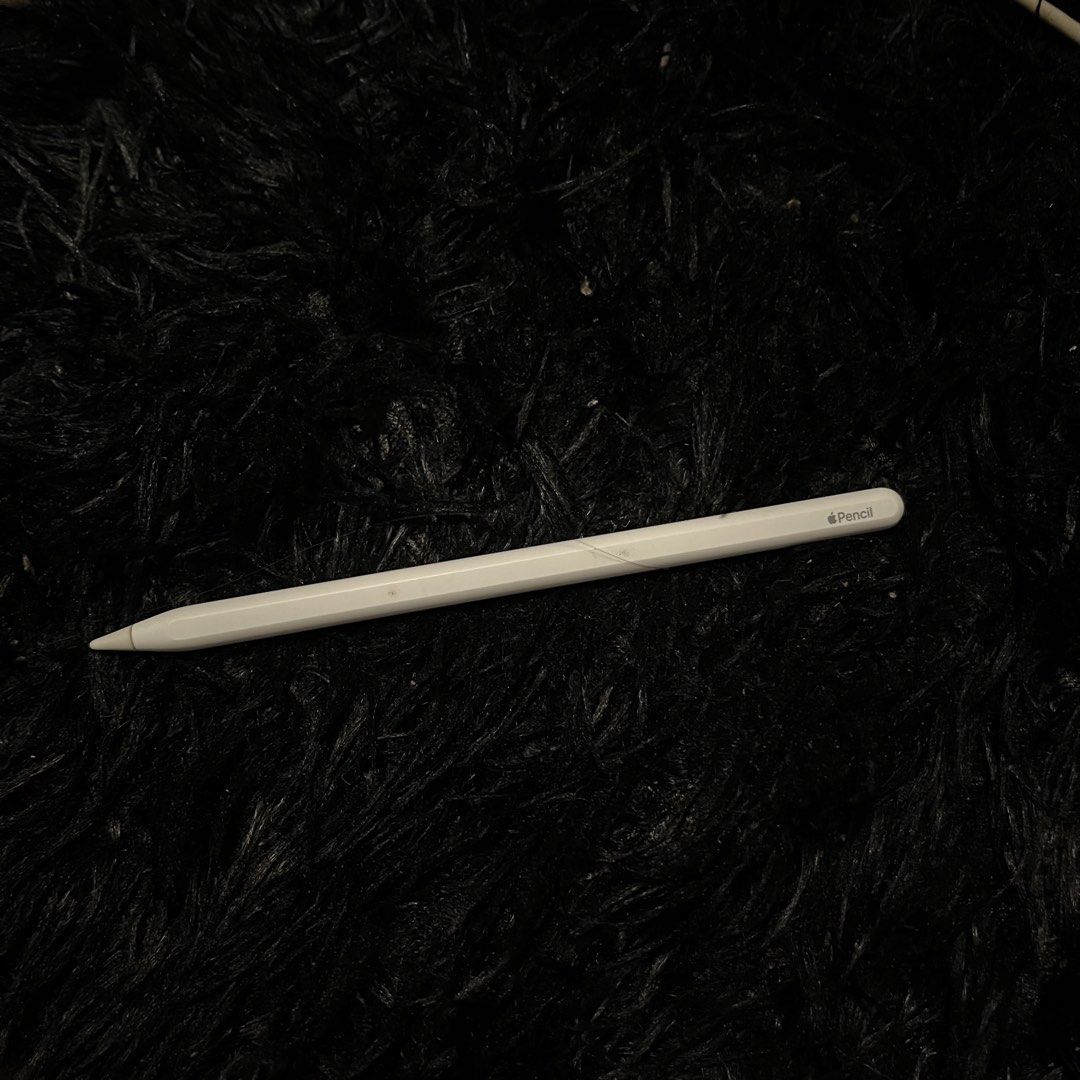 Apple Pencil (2nd Gen) (Category: iPad) located in Mandaluyong City. Submitted by vingogh (Listing ID 1458084912, Image 1). Description: ₱8,990+ original price — letting go for only ₱3,999! MOD: Cash for meet-up, or online payment for Lalamove delivery..