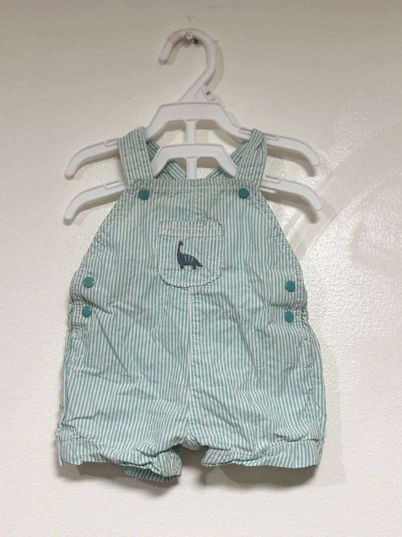 Baby romper (Category: Other Baby Bathing & Changing Needs) located in Manila. Submitted by aykathings (Listing ID 1458006826, Image 1). Description: .