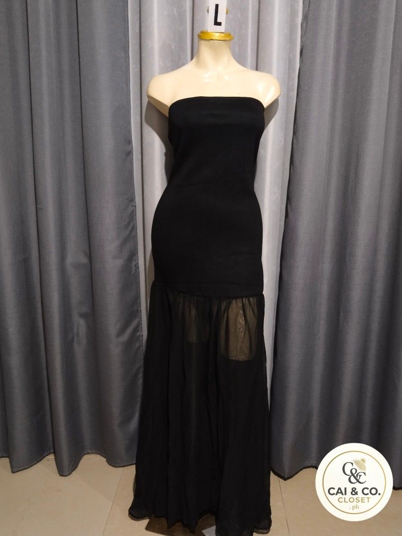 Black maxi dress (Category: Evening dresses & gowns) located in Roxas City. Submitted by caiandcoclosetph (Listing ID 1458088322, Image 1). Description: .