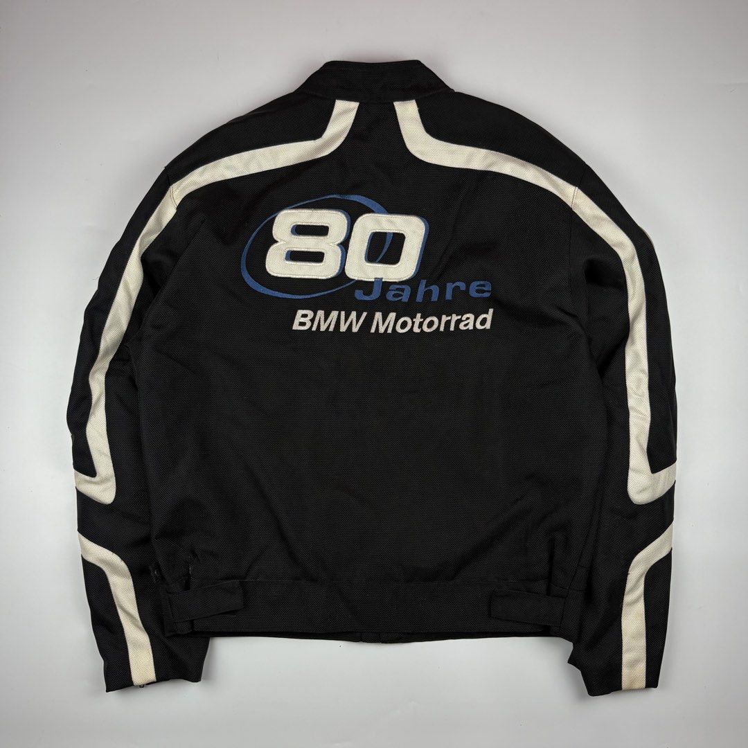 BMW Motorrad Racing Jacket (Category: Coats, Jackets and Outerwear) located in Bacolod City. Submitted by cast.archives (Listing ID 1458063935, Image 2). Description: BMW Motorrad Racing Jacket Size: Medium Condition: Very good Flaw: Missing sleeve zip puller and need wash.