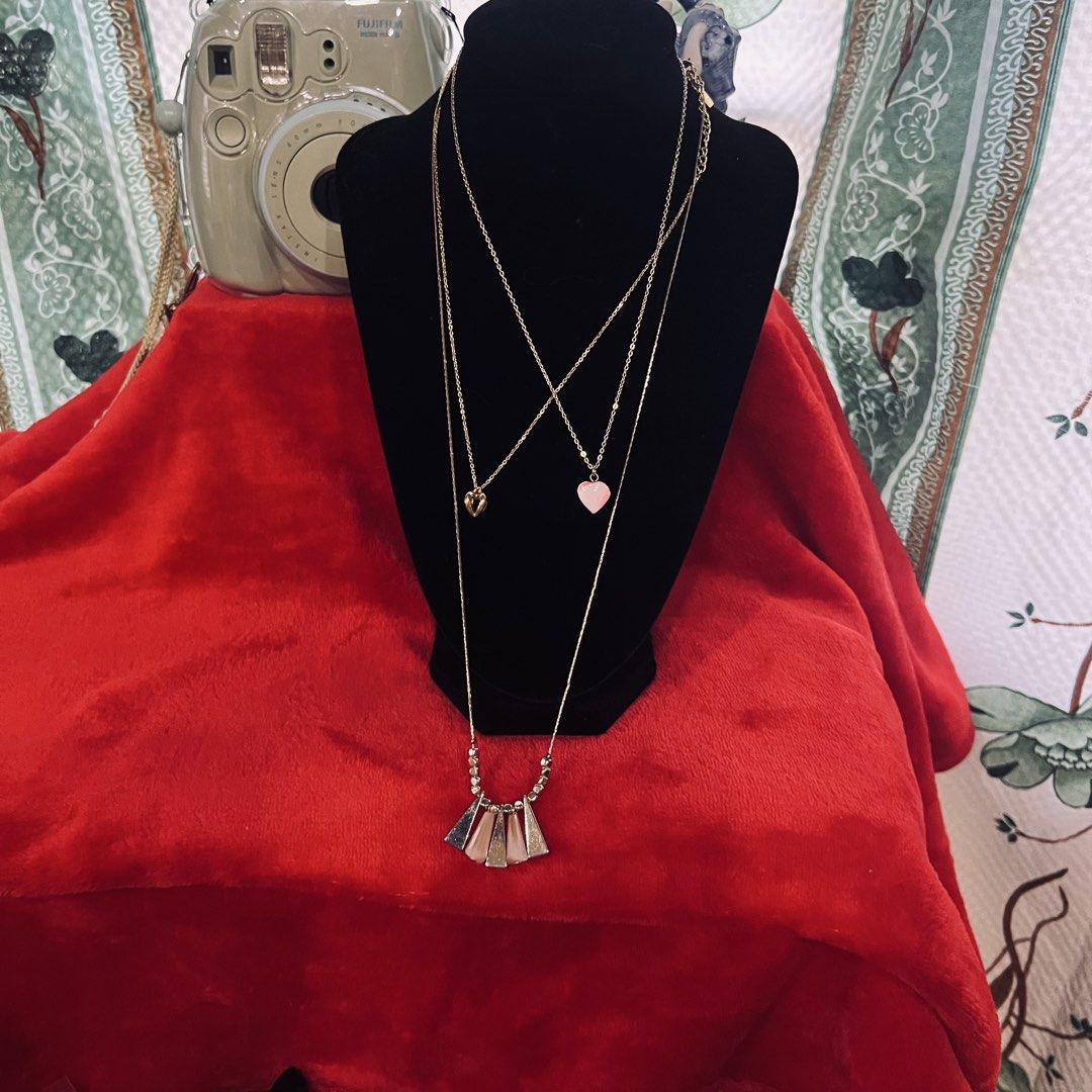 Bundle 2 (Category: Necklaces) located in Cotabato. Submitted by kokipsy76 (Listing ID 1457936699, Image 1). Description: ☑️ALL ITEMS ARE PRELOVED UKAY/JAPAN ☑️ALL ITEMS ARE ACCESSORIES ☑️AS IS GOLD AND SILVER ☑️FADED ITS TAKES YEARS ☑️NOT TESTED ☑️NO RETURN NO EXCHANGE TO ☑️AUTHENTICITY IS NOT GUARANTEED ☑️SELF AUTHENTICATION ☑️PLEASE READ ALL DETAILS ☑️BAWAL SA MAARTE AT MASELAN ☑️BAWAL SA BARAT ☑️IF HANAP ORIGINAL PUNTA KA STORE MISMO ☑️IF MAK
