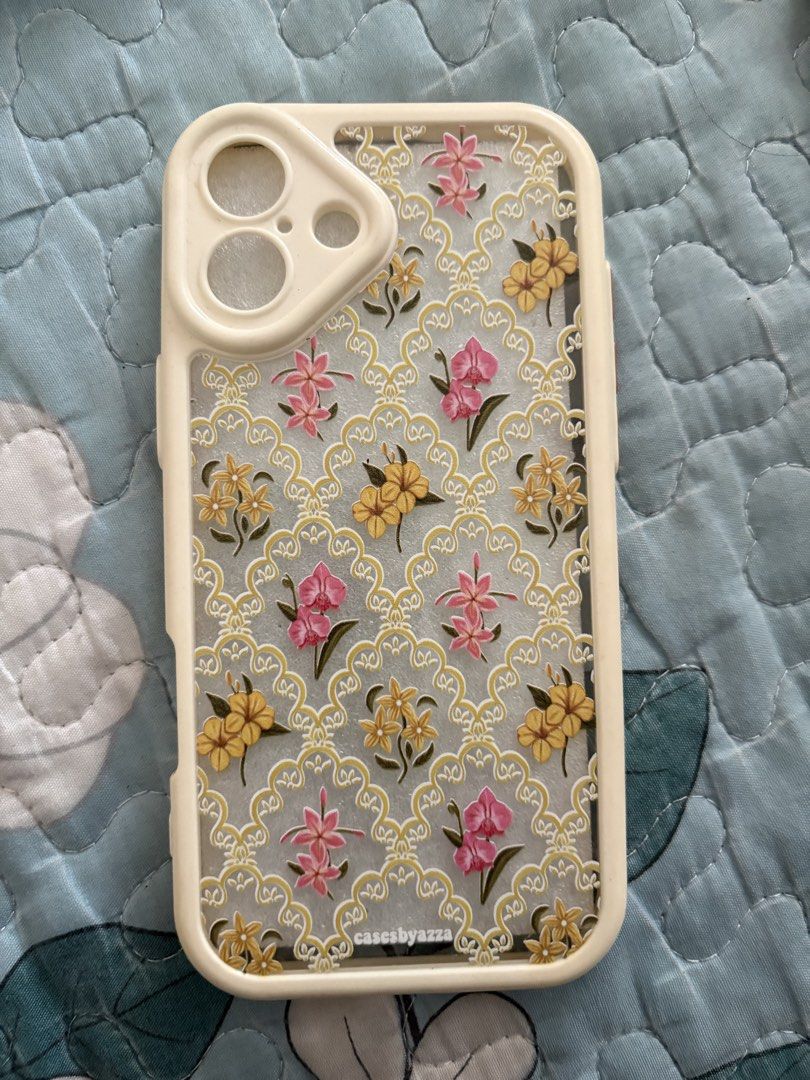 CASING IPHONE 16PLUS (Category: Cases & Covers) located in Seri Manjung. Submitted by gadisweatshirt (Listing ID 1457914816, Image 3). Description: POWERPUFF GIRL - RM10 DIY CASING IN SEAL - RM15 FLOWER BY CASEBYZAZA - RM10 PLAIN CASING WHITE & BLACK - RM10 (COMBO).