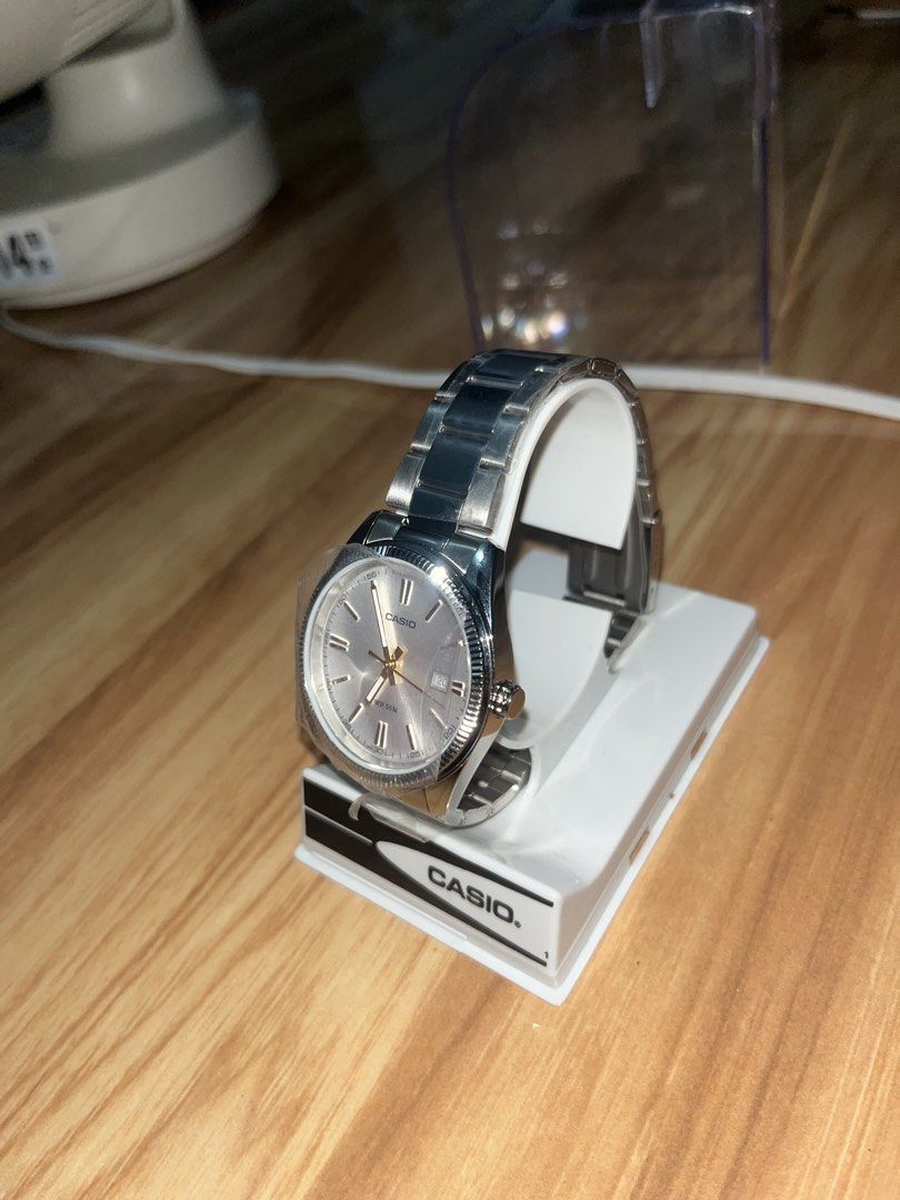 Casio Watch (Category: Men's Watches) located in Manila. Submitted by mrlbr.0 (Listing ID 1457992776, Image 3). Description: MTP-1302PD-7A1V Brand New Bought in Dubai With case STILL NEGOTIABLE MAKE YOUR OFFER.