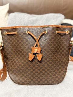 （分類：）位於 。 由 mymymylo__ 提交（商品編號 1457970134，圖片 1）。簡介： 。