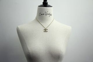（分類：）位於 。 由 coco.vintage_chanel 提交（商品編號 1458024838，圖片 1）。簡介： 。