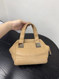 （分類：）位於 。 由 iluxuryvintage 提交（商品編號 1458019167，圖片 1）。簡介： 。
