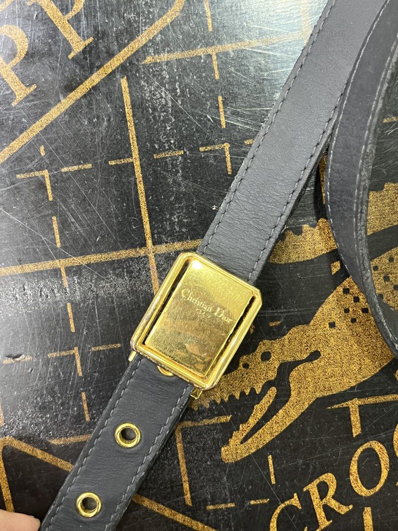 Christian Dior Bobby Oblique (Category: Luxury Bags & Wallets) located in Bacolod City. Submitted by novymae23 (Listing ID 1457935258, Image 3). Description: Christian Dior Bobby Oblique Shoulder/Crossbody bag .