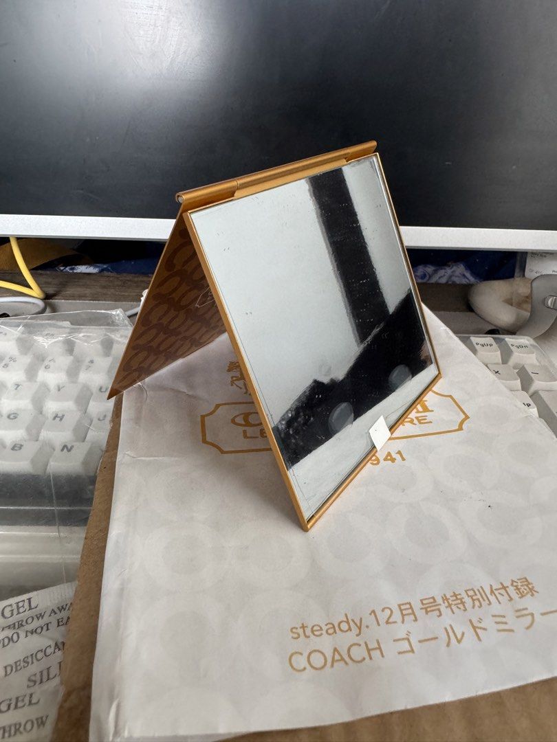 Coach Compact Mirror (Category: Mirrors) located in Manila. Submitted by favorsnflavors69115 (Listing ID 1457924981, Image 3). Description: Brandnew Rare Limited edition Compact mirror.