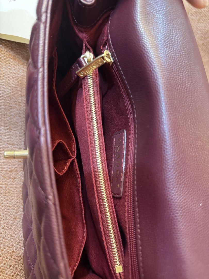 Coco Chanel Burgundy (Category: Luxury Bags & Wallets) located in Marikina City. Submitted by bellissimaestile (Listing ID 1457943982, Image 3). Description: 🔺Kyoto, Japan preloved store bought. 🔺Self authenticate for buyers. To save bought our time and peace of mind, this item is for MEET UP AND PICK UP ONLY‼️ Location 📍SAN MATEO RIZAL.
