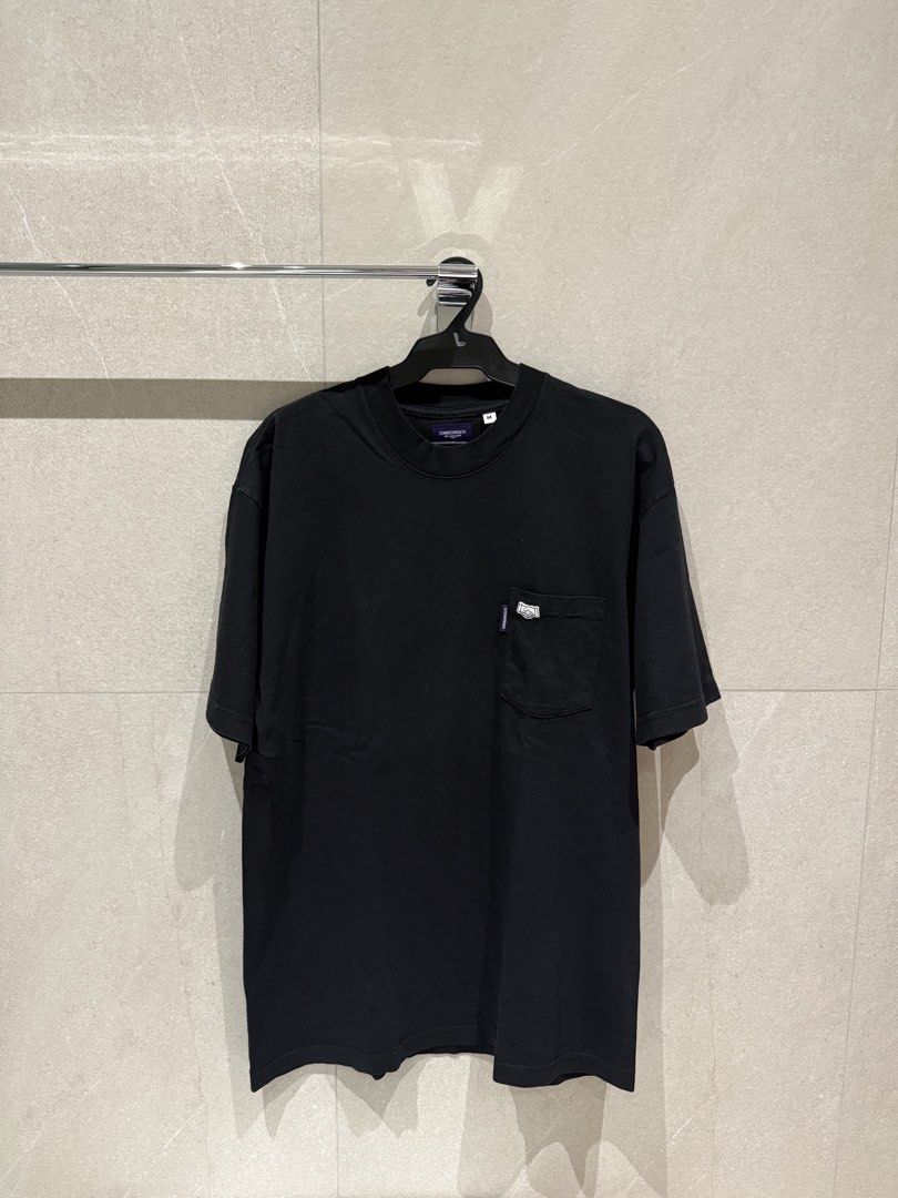 Commonwealth (LA) Black Pocket T-Shirt (Category: Tshirts & Polo Shirts ) located in Muntinlupa City. Submitted by klean.kloset (Listing ID 1458049801, Image 1). Description: - Brand: Commonwealth - Item: Pocket Tee (Used Once only!) - Color: Black - Size: Medium (M) on Tag (21x30) - Simple and classic piece that I purchased in LA MOP: GCASH MOD: LBC/Lalamove/Grab .
