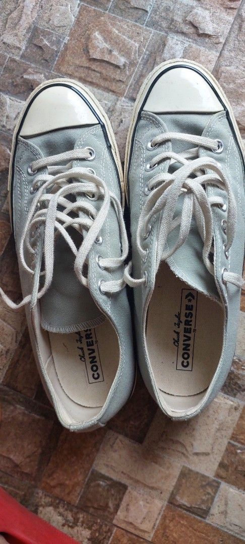 Converse Chuck Taylor All Star 70s Low Top (Category: Sneakers) located in Manila. Submitted by youngfire.6b8f69 (Listing ID 1457982508, Image 1). Description: - Oliver green Converse Chuck Taylor All Star 70s low top sneakers - Classic canvas upper with rubber toe cap - Soles show some wear but have plenty of grip remaining - Laces are included - Ideal for casual and everyday wear.