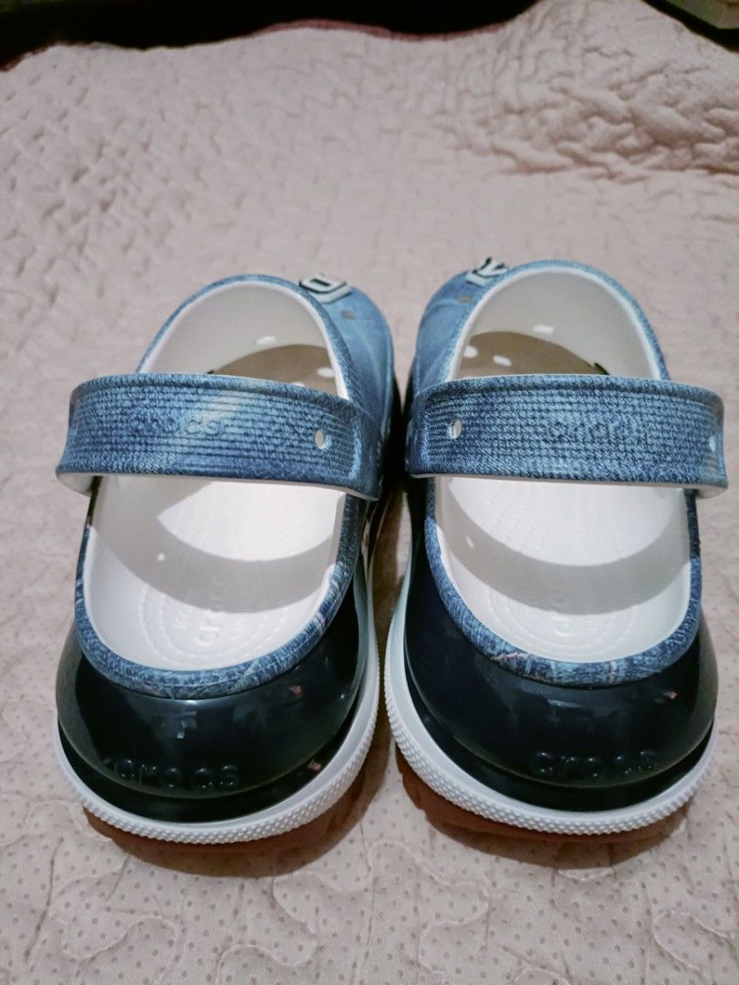 Crocs Mega Crush Clog Denim Jibbitz "DENIM" (Category: Slippers and slides) located in Taytay. Submitted by crizta38 (Listing ID 1457966552, Image 2). Description: - Crocs Mega Crush Clog in Denim Print - Size W7 - "DENIM" Jibbitz Charms included - Chunky sole for added height - Adjustable strap (can be worn up or down) - Ideal for a casual, statement-making look - used but not abused (good as new) - bought in USA, free from doubt😘 RFS: can't st