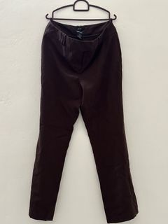 (Category: ) located in . Submitted by mey.closet (Listing ID 1457929183, Image 1). Description: .