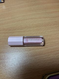 由 bettyoop (刊登 ID 1457997395，圖片 1) 提交，位於 的 (類別：)，說明：。