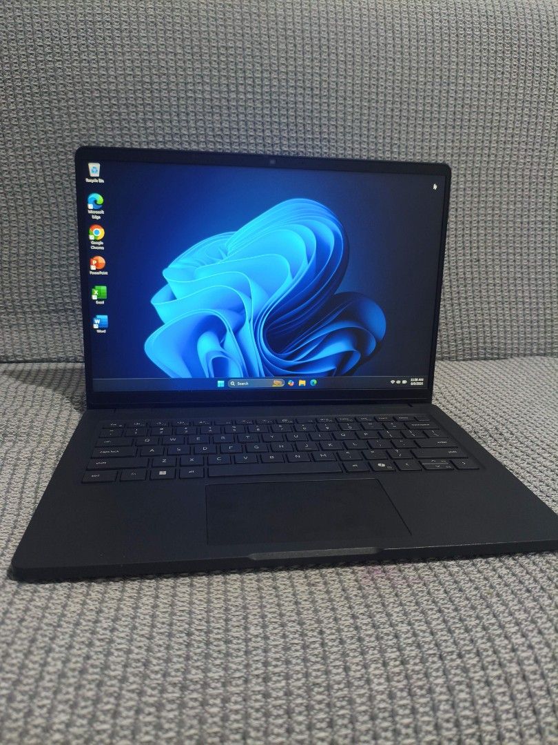 Dell Pro 14 PC14250 Business Laptop (Category: Laptops & Notebooks) located in Imus. Submitted by andres25 (Listing ID 1453959377, Image 1). Description: 🔥 Like New | Ready to Use | Fast Performance Selling my Dell Pro 14 PC14250, perfect for office work, online classes, programming, business, and everyday use. 📋 Specifications ✅ Intel® Core™ 5 220U Processor ✅ 8GB DDR5 RAM with extra slot ✅ 256GB SSD ✅ 14-inch Display ✅ Fingerprint Scanner ✅ W