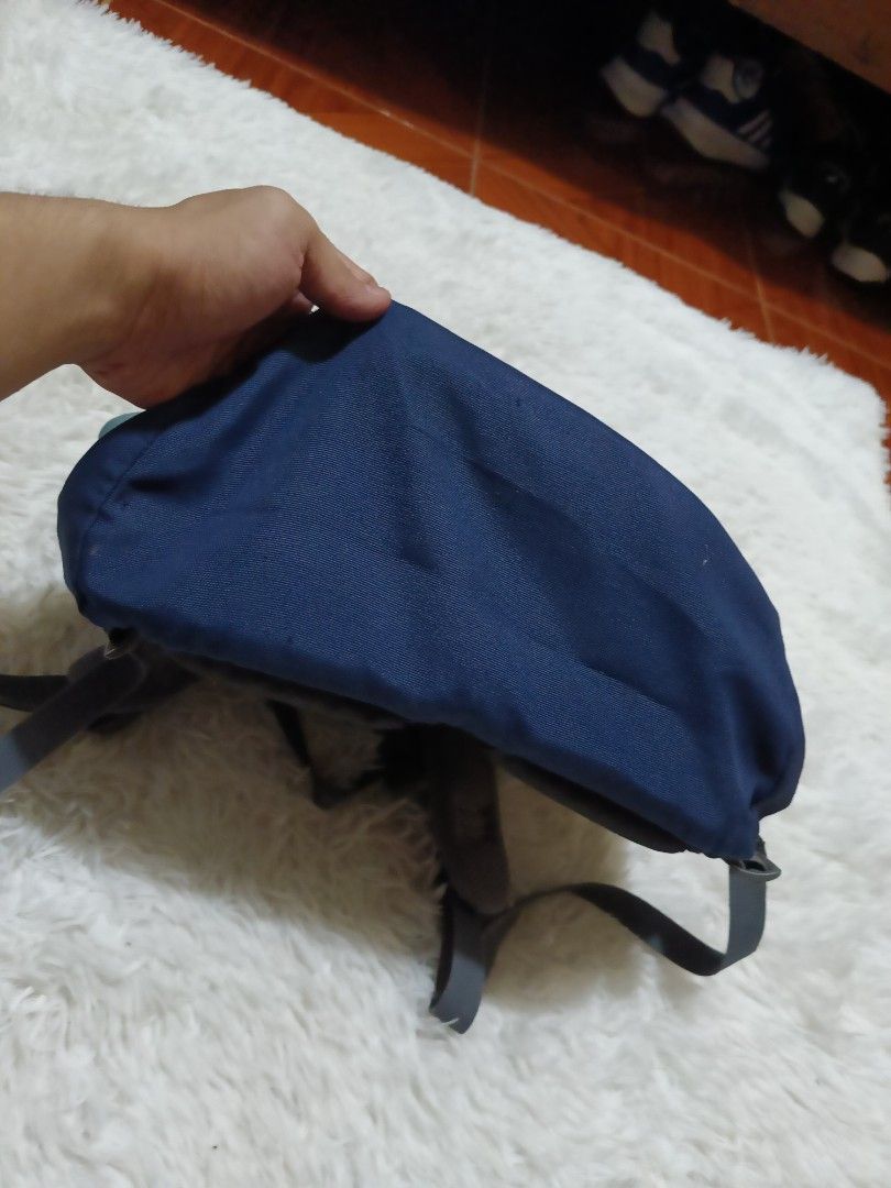 Deuter Gogo 20+L Backpack (Category: Backpacks) located in Quezon City. Submitted by jdwoah12 (Listing ID 1457994912, Image 2). Description: - SIZE: MEDIUM 20+L CAPACITY - IN GOOD CONDITION.