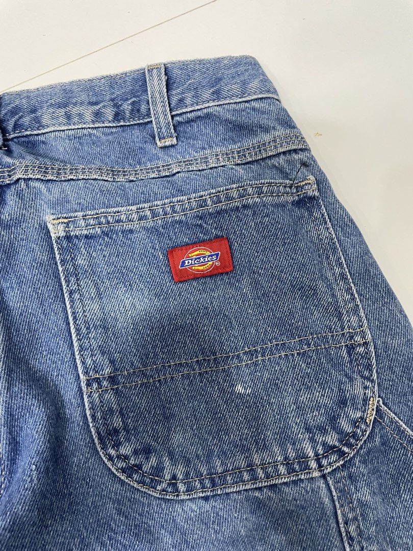 Dickies Carpenter Pants (Category: Activewear) located in Baguio. Submitted by singlestitchbc (Listing ID 1458037295, Image 2). Description: Pinhole/Butas Tanggal narin carpenter niya may mga fadings at distress rin.