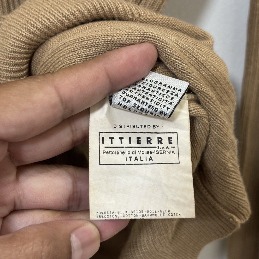Dolce & Gabbana Knit sweater (Category: Luxury Apparel) located in Dasmarinas. Submitted by arthrthriftcop. (Listing ID 1457968823, Image 3). Description: D&G Longsleeve Authentic size: Medium 17.5 in, Width 26.5 in, Length 20 in, Sleeve Prestine condition issue: none Feel free to ask quick replies.