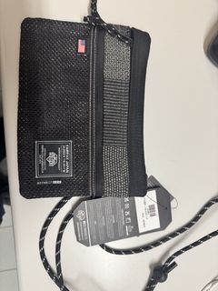 （分類：）位於 。 由 kithkeith 提交（商品編號 1457940606，圖片 1）。簡介： 。