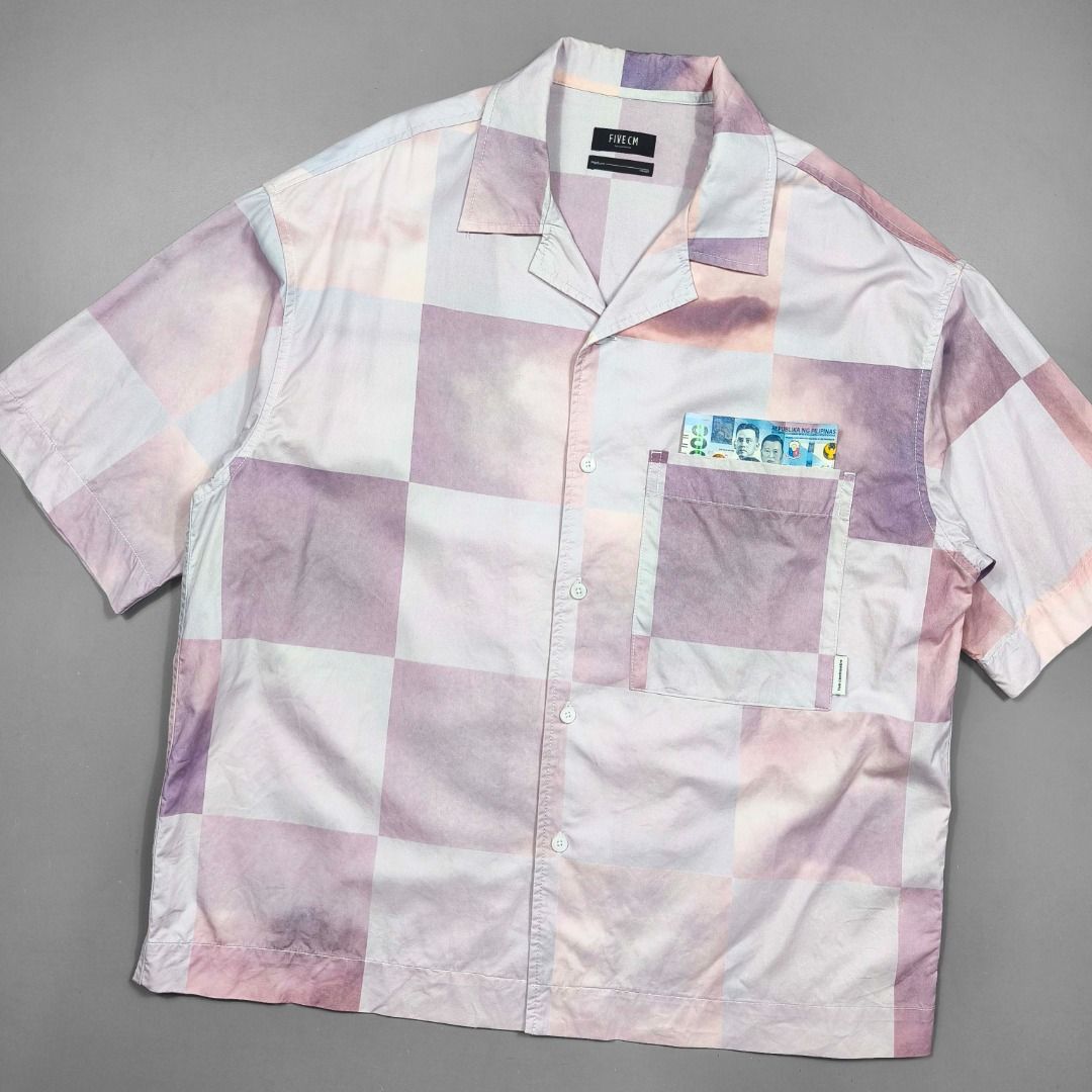 FIVE CM CHECKERBOARD NOTCH POLO (Category: Tshirts & Polo Shirts ) located in Baguio. Submitted by curatedandselected (Listing ID 1457946340, Image 2). Description: Size: large Dimes: 24W x 28.5L Condition: 9.5/10 Fabric: cotton .