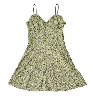 (Kategori: ) berada di . Dikirim oleh secondchic100 (ID iklan 1458000333, Gambar 1). Deskripsi: .