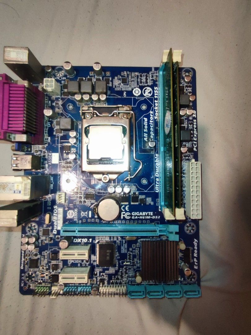 Gigabyte GA-H61M-DS2 Motherboard Socket 1155 (Category: Computer Parts) located in Pasay City. Submitted by scents.by.cookie (Listing ID 1458017564, Image 1). Description: - Gigabyte GA-H61M-DS2 Motherboard - Processor Core i5 2500 - 2 STICK OF 4GB DDR3.