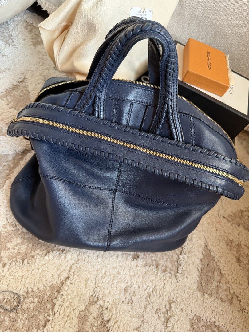 Givenchy nightingale large (Category: Tote Bags) located in Manila. Submitted by aleon21 (Listing ID 1458026163, Image 1). Description: Super nice tote bag For everday! .