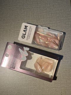 （分類：）位於 。 由 abiiiL 提交（商品編號 1457966265，圖片 1）。簡介： 。
