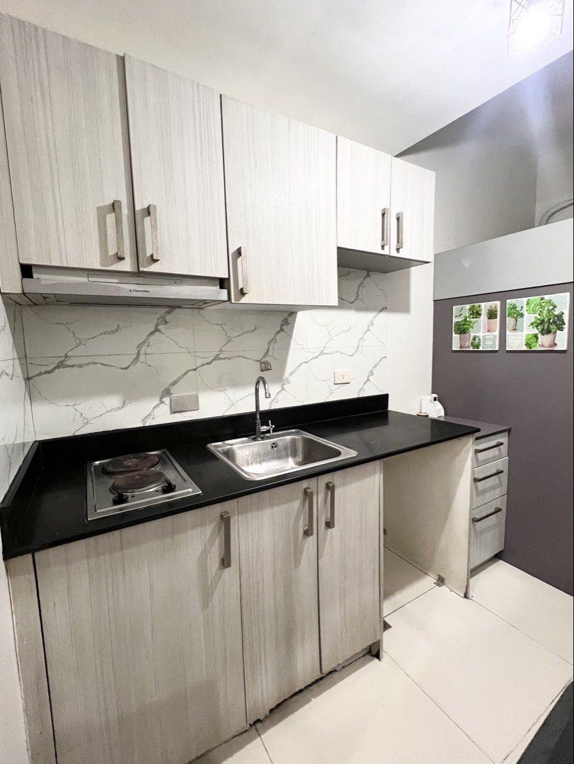 Green Residences, Taft, Malate, Manila (Category: Apartments & Condos) located in Las Pinas. Submitted by elijahp718 (Listing ID 1457841784, Image 2). Description: FOR SALE – Green Residences, Taft, Malate, Manila 📍 Beside De La Salle University (DLSU) 👤 Direct Owner / Seller ✨ Studio Unit ✅ 15.65 sqm ✅ Fully Furnished ✅ 18th Floor ✅ Ready for Occupancy ✅ Includes Modular Bed & Closet ✅ Refrigerator Included ✅ All Existing Furnishings & Fixture