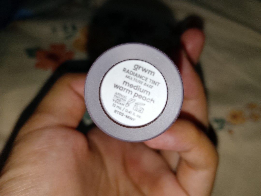 GRWM Color Corrector Radiance tint Multiuse Base (Category: Makeup) located in Cauayan City . Submitted by ahriajayzie (Listing ID 1458017359, Image 3). Description: swatched only once.