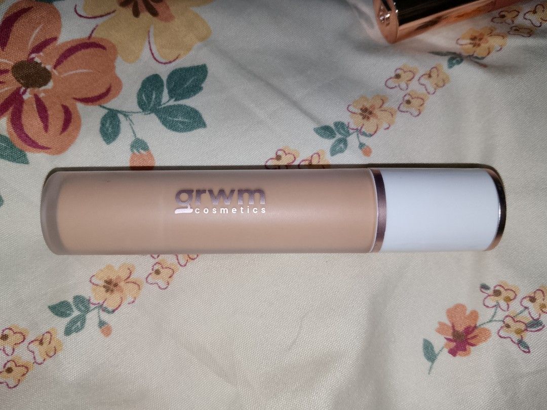 GRWM Color Corrector Radiance tint Multiuse Base (Category: Makeup) located in Cauayan City . Submitted by ahriajayzie (Listing ID 1458017359, Image 2). Description: swatched only once.