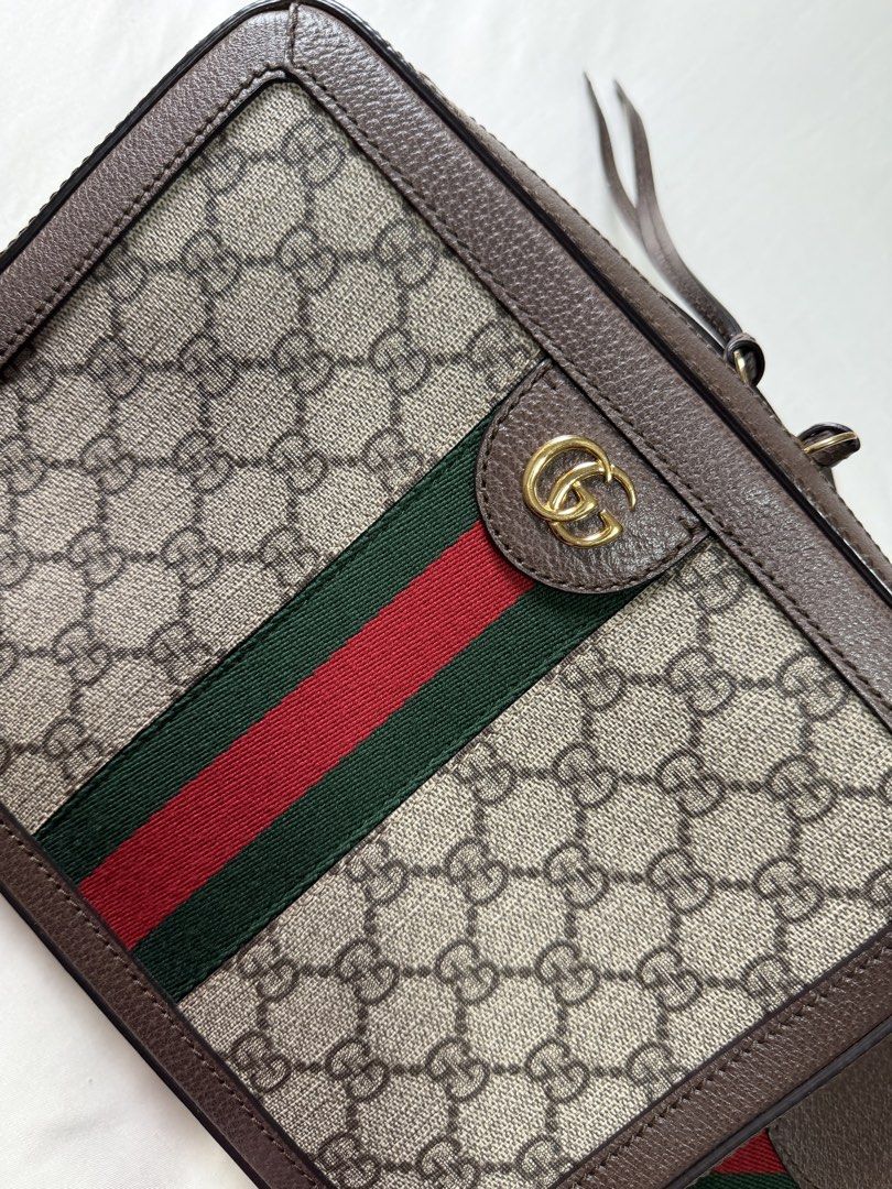 Gucci Ophidia GG Square Satchel Small (Category: Luxury Bags & Wallets) located in Bacoor. Submitted by umsph (Listing ID 1457966261, Image 2). Description: Gucci Ophidia GG Small Satchel Condition: Like New Zipper is a bit stiff Price is negotiable! Meet up in Alabang, Makati or BGC.