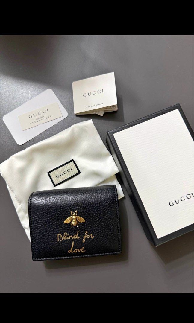 Gucci Wallet (Category: Luxury Bags & Wallets) located in Manila. Submitted by bewiisimaax (Listing ID 1457930802, Image 1). Description: Complete with box and dust bag Authenticity guaranteed .