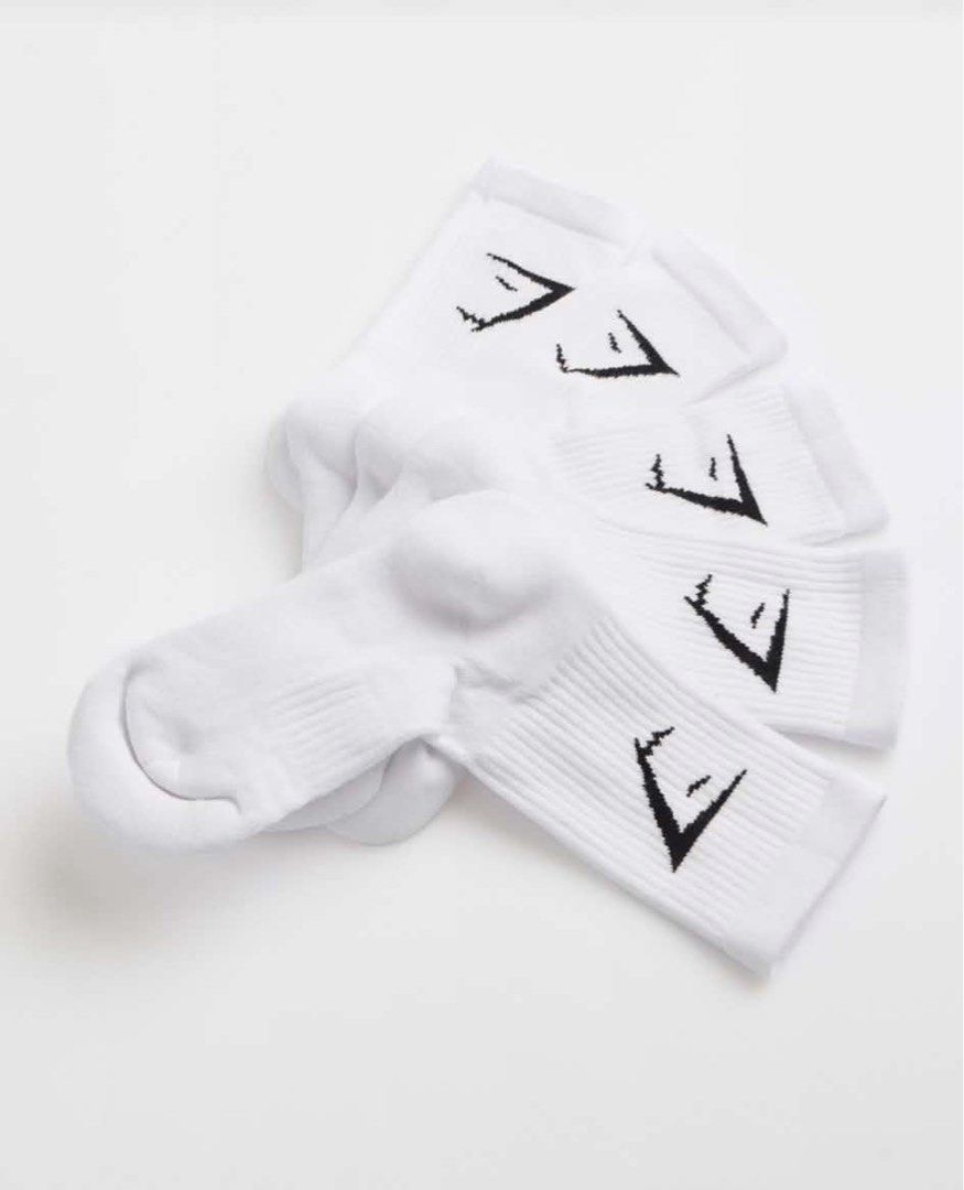 Gymshark Crew Socks 1 Pair (Category: Socks) located in Manila. Submitted by chamber120_fit (Listing ID 1457934462, Image 1). Description: Available Size : Medium EASY WEAR; EASY PERFORMANCE. The Gymshark Crew Socks provide comfort, cushioning and contouring with a mix of reinforced stretch and ribbing and a flattering fit to the calf. You can be sure you’ll step with support and step with style, from treadmill to sidewalk. . High crew sock fit .