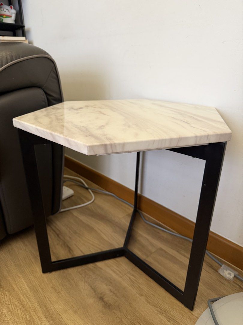 Hexagonal Marble Side Table (Category: Tables & Sets) located in Singapore. Submitted by yourfashionspace (Listing ID 1457929177, Image 2). Description: Condition as seen in photos Never notice any defects Help me clear! Self pick up only. Item is heavy so no delivery Slightly negotiable for same day pick up .