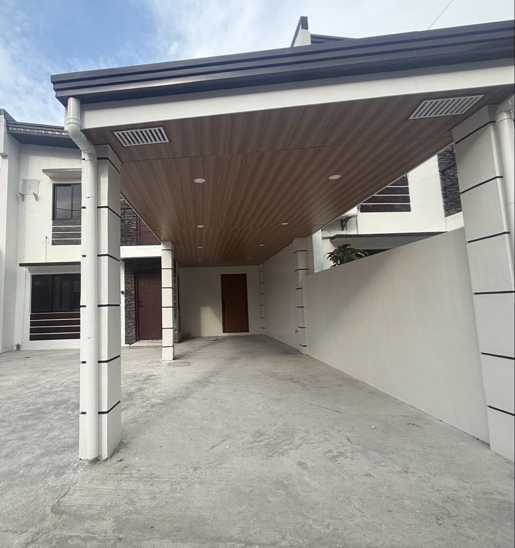 House & Lot in Carmona (Category: House & Lot) located in Carmona. Submitted by lxclozette (Listing ID 1457928366, Image 2). Description: Newly renovated Rare bigger lot area (3 out of 500+ units) inside a secured village :).