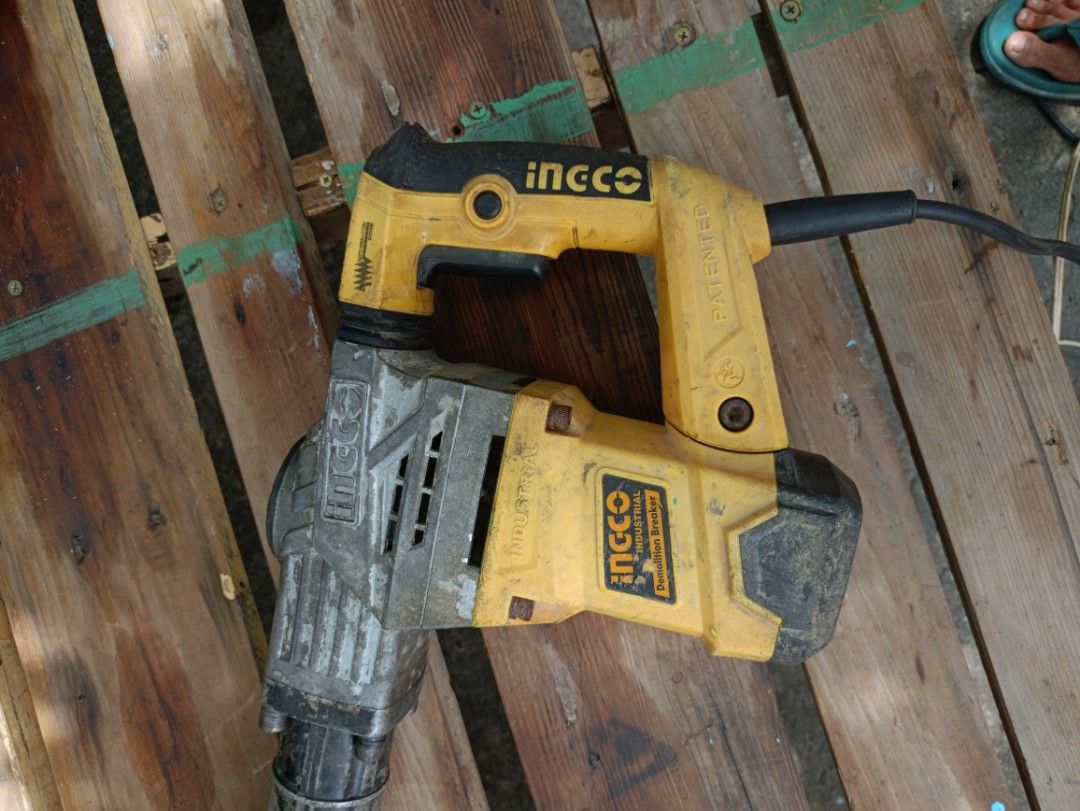 Ingco Rotary Hammer Drill Demolition Hammer (Category: Construction Tools & Equipment) located in Manila. Submitted by jen.marasigan (Listing ID 1457972268, Image 2). Description: - Ingco Rotary Hammer Drill - Color: Yellow and Grey - Powerful for demolition and drilling tasks - Ready for your next project - Please check photos for detailed condition COD.