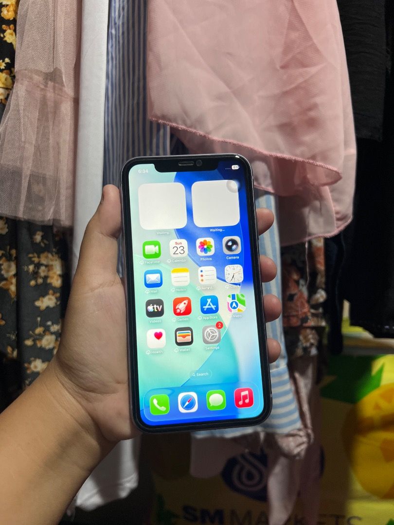 IPHONE 11 128GB FACTORY UNLOCKED (Category: iPhone 11 Series) located in Dumaguete. Submitted by teyalve (Listing ID 1457928359, Image 2). Description: iPhone 11 128GB | Factory Unlocked 💜 💰 10,000 Only ☑️ Any sim pwede ☑️ No Hidden Issues ☑️ No Unknown Parts ☑️ Dual Sim ☑️ Safe to reset anytime ☑️ Face ID & True tone Both Working ☑️ Very Clear Camera front and Back ☑️ Battery Health 100% ☑️ All Features Working ☑️ With Case , Chord & Box PM LA