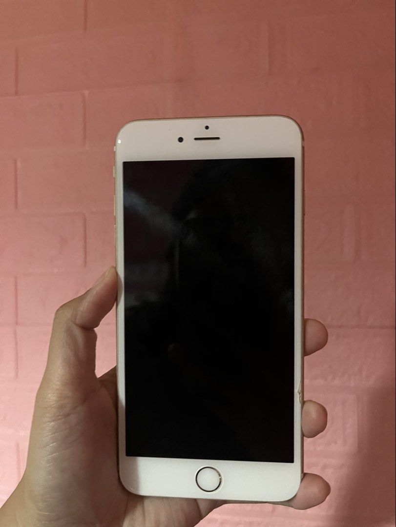 iphone 6 plus 16gb (Category: iPhone 6 Series) located in Manila. Submitted by vastfish_63ab55 (Listing ID 1457975318, Image 1). Description: IPHONE 6 PLUS 16GB NEGO working touch id and both camera may konting crack .