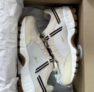 （分類：）位於 。 由 liamsimpson 提交（商品編號 1457918375，圖片 1）。簡介： 。