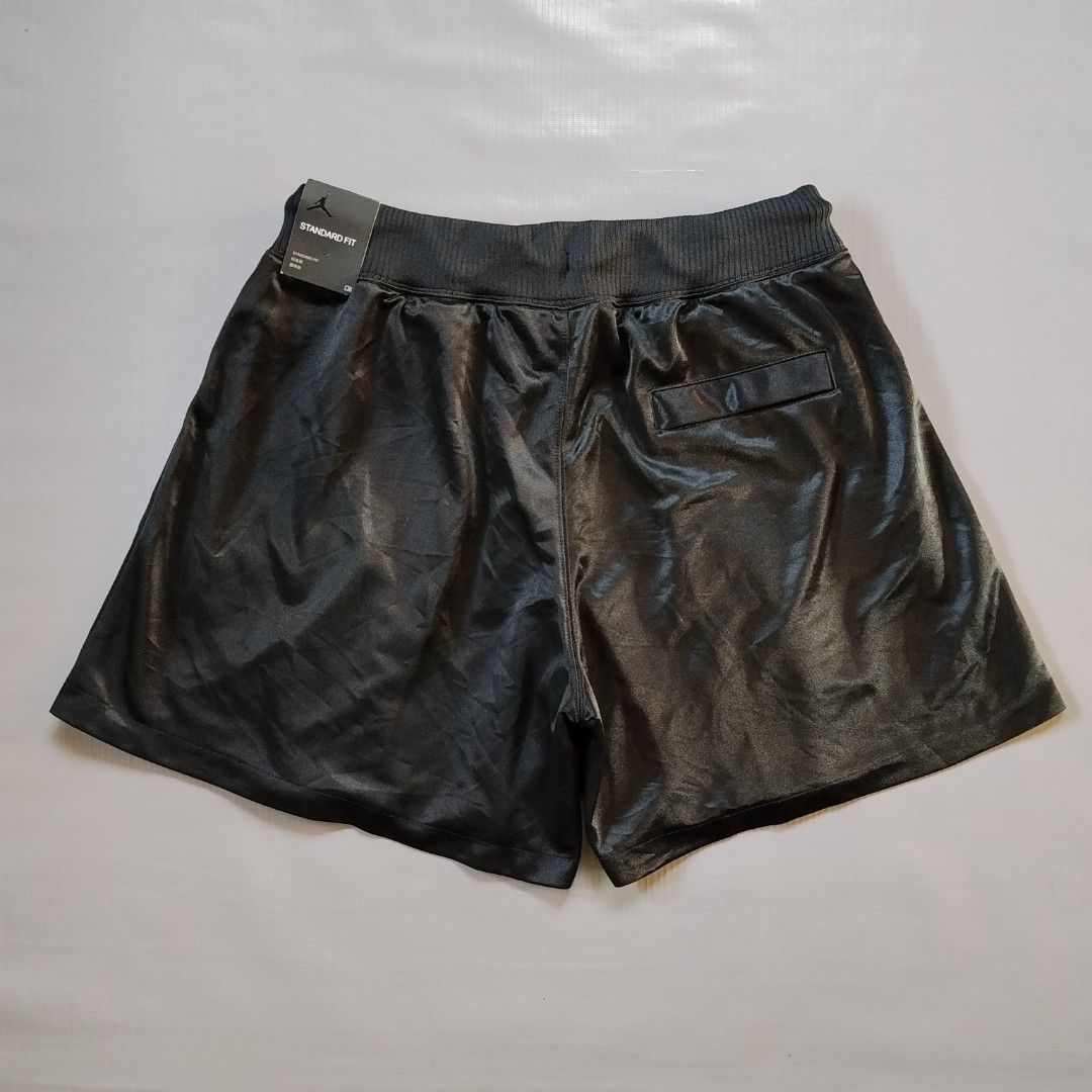 JORDAN X ALEALI MAE (PLEATED SHORTS) (Category: Shorts) located in La Carlota. Submitted by sports_couture_ph (Listing ID 1457965593, Image 2). Description: JORDAN X ALEALI MAE (PLEATED SHORTS) RATE EXCELLENT CONDITION SIZE MEDIUM WOMENS PRICE 449 ADD SHIPPING FEE DM TO PURCHASE.