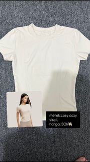 (Kategori: ) berada di . Dikirim oleh vaniarosee (ID iklan 1457925476, Gambar 1). Deskripsi: .