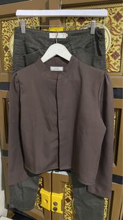(Kategori: ) berada di . Dikirim oleh preloved.fng (ID iklan 1458032501, Gambar 1). Deskripsi: .