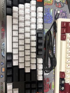 （分類：）位於 。 由 zombie_edmond 提交（商品編號 1458034807，圖片 1）。簡介： 。