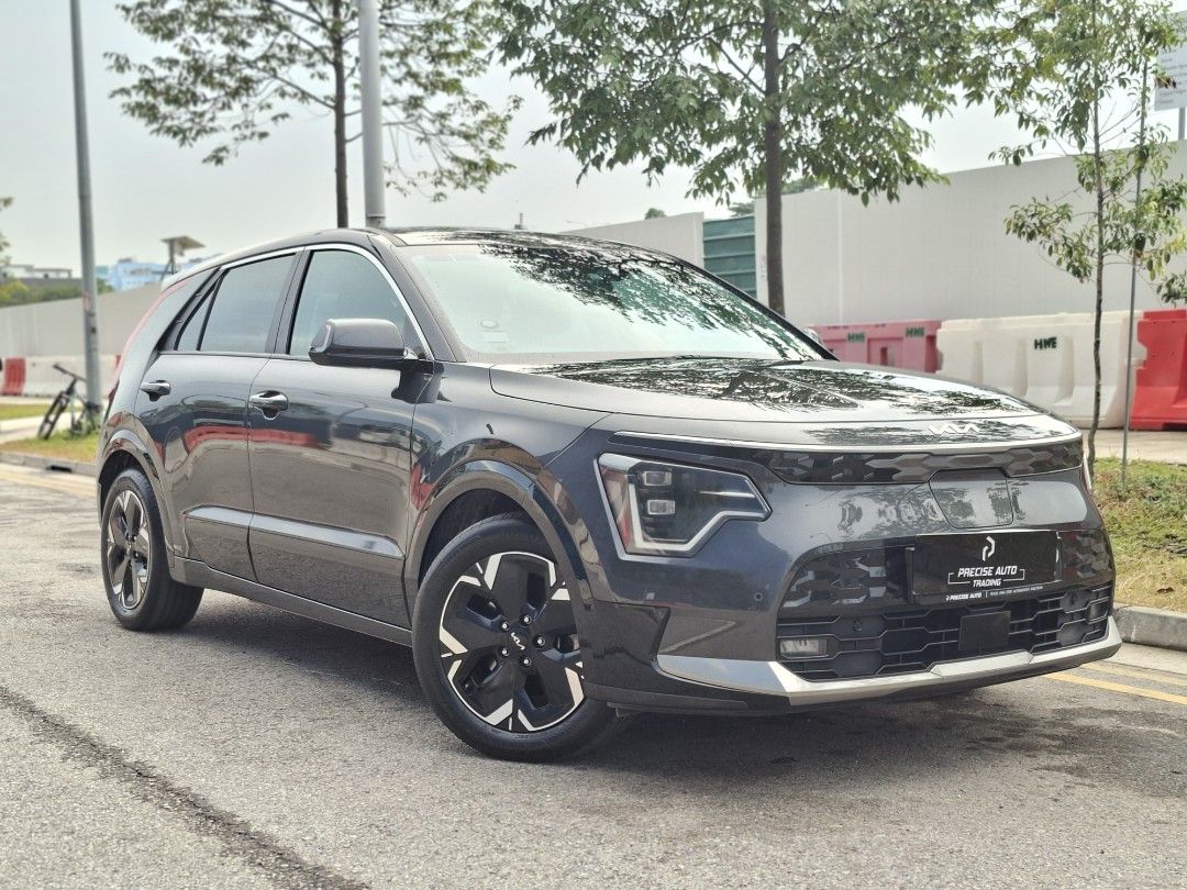 Kia Niro Electric sunroof Auto (Category: Used Cars) located in Singapore. Submitted by preciseauto (Listing ID 1457968649, Image 1). Description: 🔥🔥BOSS SAY ALL MUST GO CLEARANCE SALE🔥🔥 🚨CHEAPEST CARS IN THE MARKET🚨 🚘$500 DRIVEAWAY🚘 🏦LOWEST INTEREST FROM 1.48%🏦 🟢1 YEAR WARRANTY🟢 🔧FREE 1 YEAR SERVICING🔧 🏬 Vehicle 120 Points INSPECTION CHECK By In House Workshop BEFORE we put them for SALE 🚕 PHV Drivers Welcomed 🔁 High Trade In Va