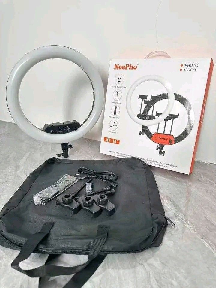 led soft ring light (Category: Lighting & Studio Equipment) located in Manila. Submitted by asstditems (Listing ID 1457910552, Image 1). Description: .