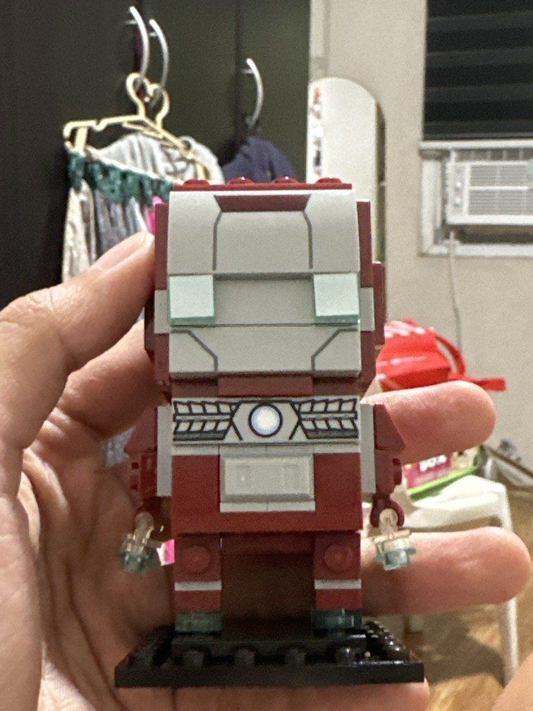 Lego Brickheadz - Iron Man MK5 - 40669 (Category: Lego & Building Sets) located in Manila. Submitted by _cchampagnegyal (Listing ID 1457989031, Image 1). Description: NO ISSUE ORIGINAL 📍 NORTH CALOOCAN .